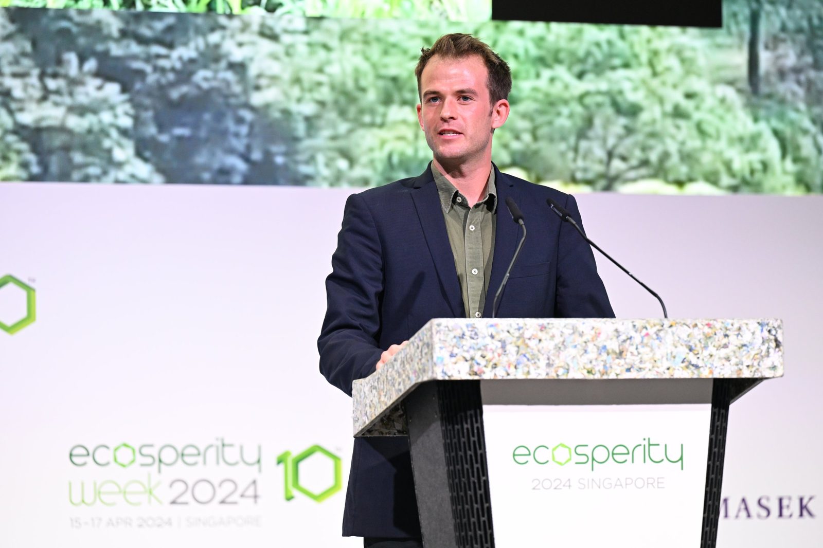 Barney Swan delivering a keynote at Ecosperity Week in Singapore